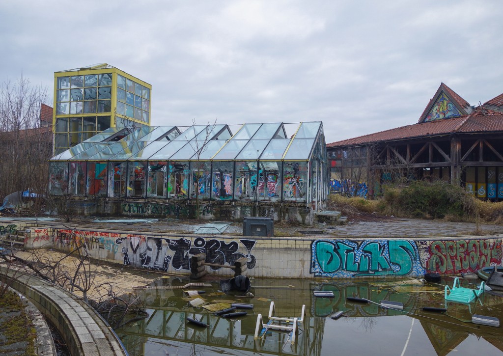 Parc aquatique abandonné Blub à Berlin, exploration urbaine
