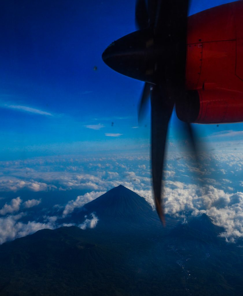 Voyager en Indonésie hors des sentiers battus: de Bali à Flores en avion