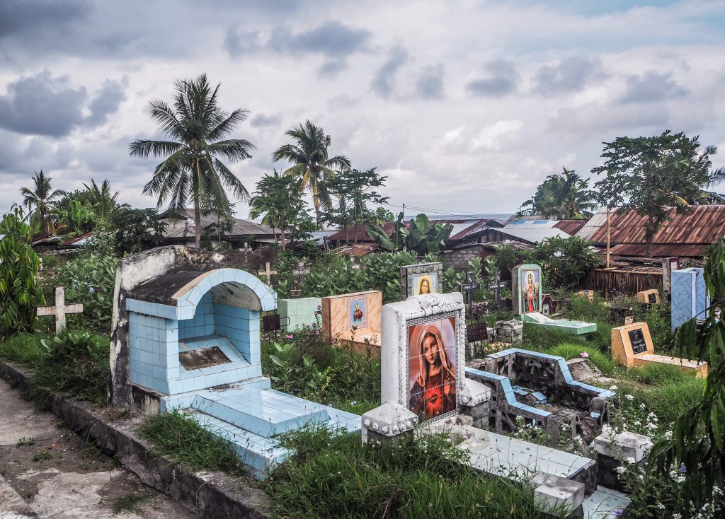 Voyager en Indonésie hors des sentiers battus: le village de Sikka sur l'île de Flores