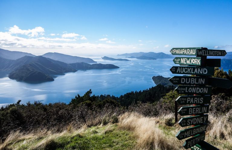 Mon premier trek en Nouvelle-Zélande: 4 jours sur le Queen Charlotte Track, une boucle depuis Picton, 71km sans sac et en hôtel