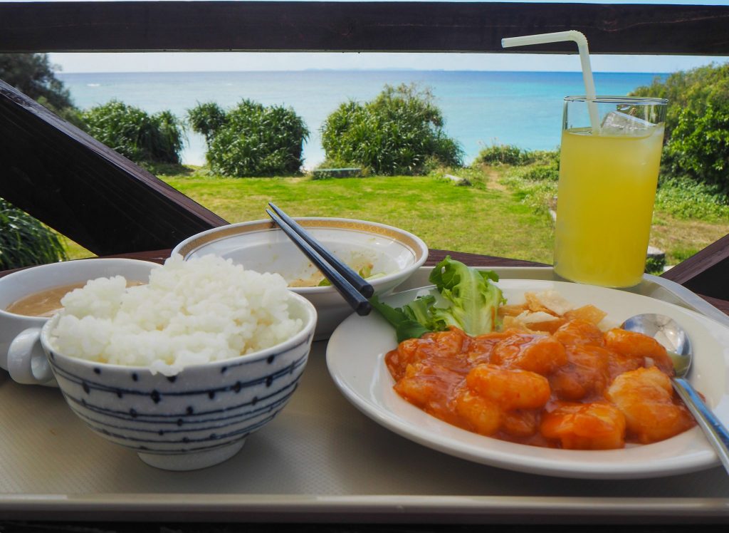 Visiter l'île d'Okinawa au Japon sans voiture: récit, bonnes adresses et guide pratique