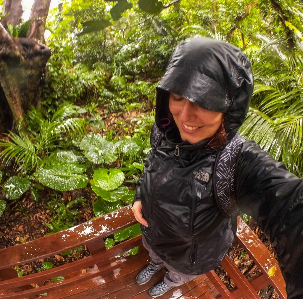 Selfie sous la pluie avec le grand angle de ma Kodak Pix Pro
