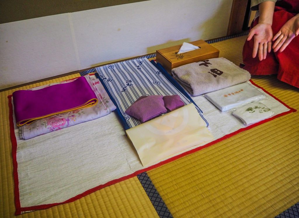 Mon set yukata au ryokan - Vivre l'expérience du ryokan et de l'onsen à Kinosaki : Nishimuraya Honkan