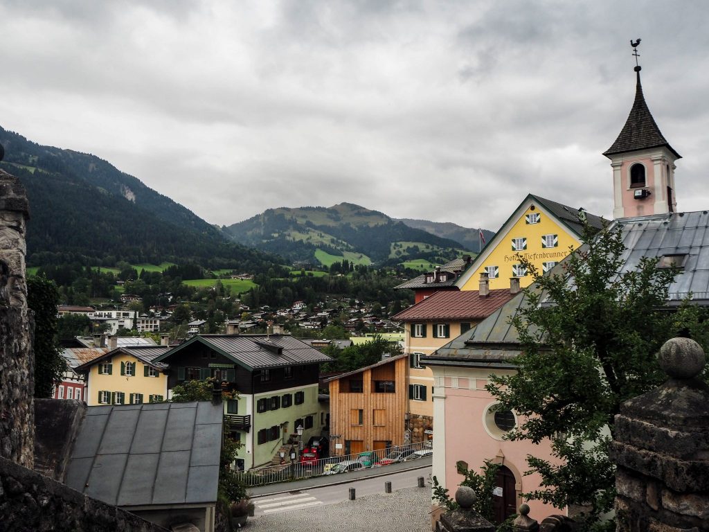 Visite de Kitzbühel - visite d'une ville tryolienne traditionnelle et pittoresque lors d'un voyage en Autriche