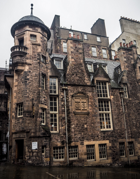 Writer's Museum à Edimbourg - Visiter Edimbourg en hiver - Un week-end dans la capitale écossaise: visiter Edimbourg en mode slow travel / que faire en cas de pluie Edimbourg et sur les traces d'Harry Potter à Edimbourg.