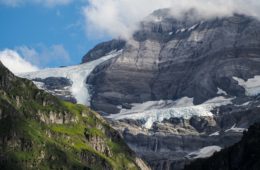 Ma récompense, la vue depuis le Refuge de Bonaveau - Faire le Tour des Dents du Midi en 6 jours en solo et en mode slow - Une randonnée itinérante, un trek à découvrir en Suisse dans le Valais