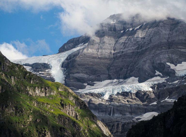 Ma récompense, la vue depuis le Refuge de Bonaveau - Faire le Tour des Dents du Midi en 6 jours en solo et en mode slow - Une randonnée itinérante, un trek à découvrir en Suisse dans le Valais