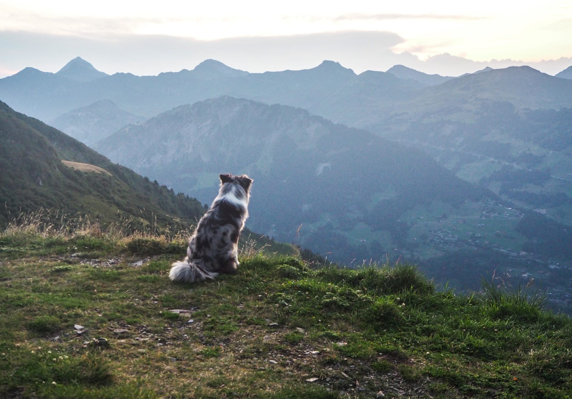 La Cabane d'Anthème - Faire le Tour des Dents du Midi en 6 jours en solo et en mode slow - Une randonnée itinérante, un trek à découvrir en Suisse dans le Valais
