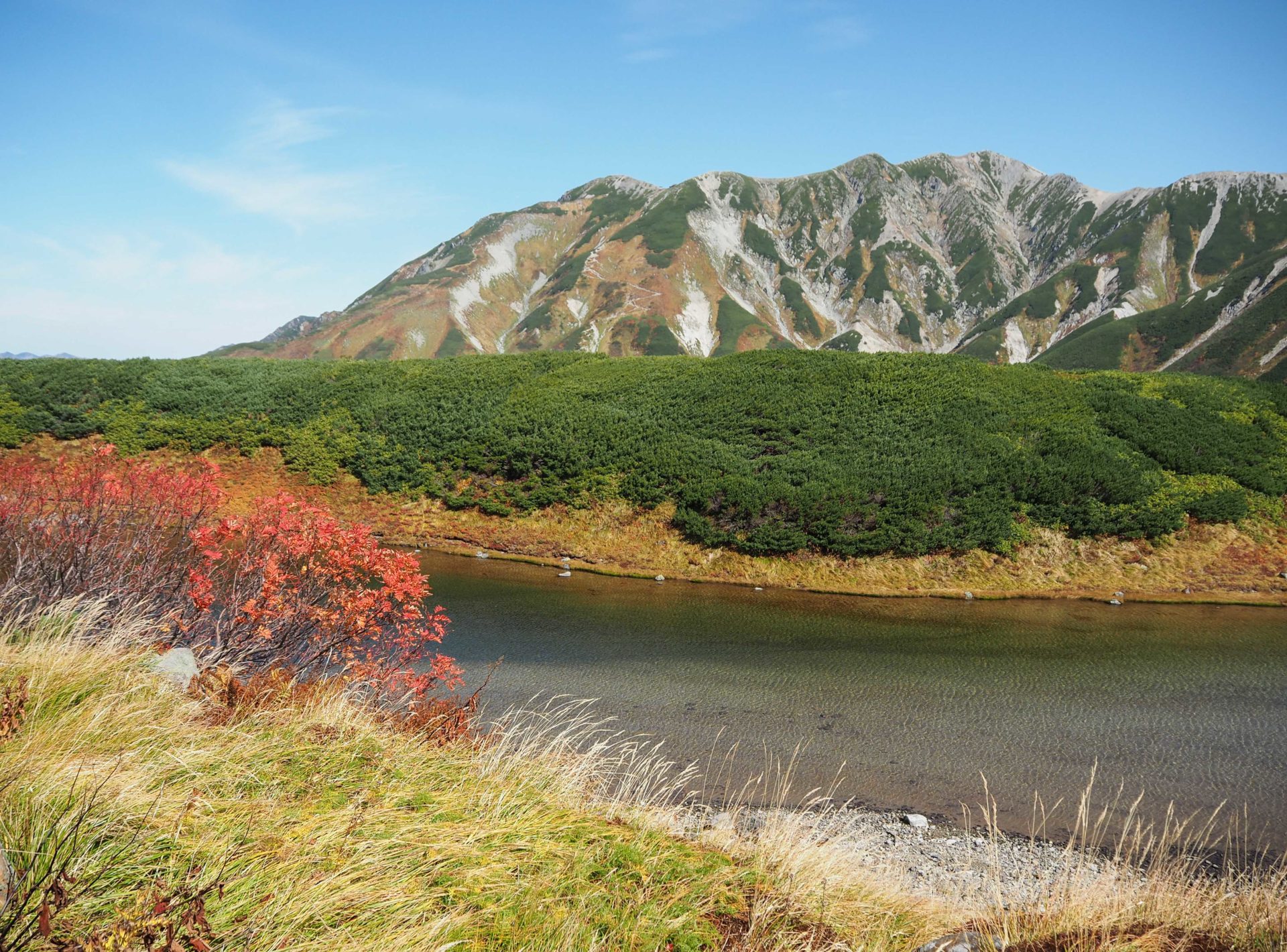 Le lac de Mikurigaike - Série photo dans les Alpes Japonaises - Photo Alpes Japonaises - Toyama - Murodo - Tateyama - Japon