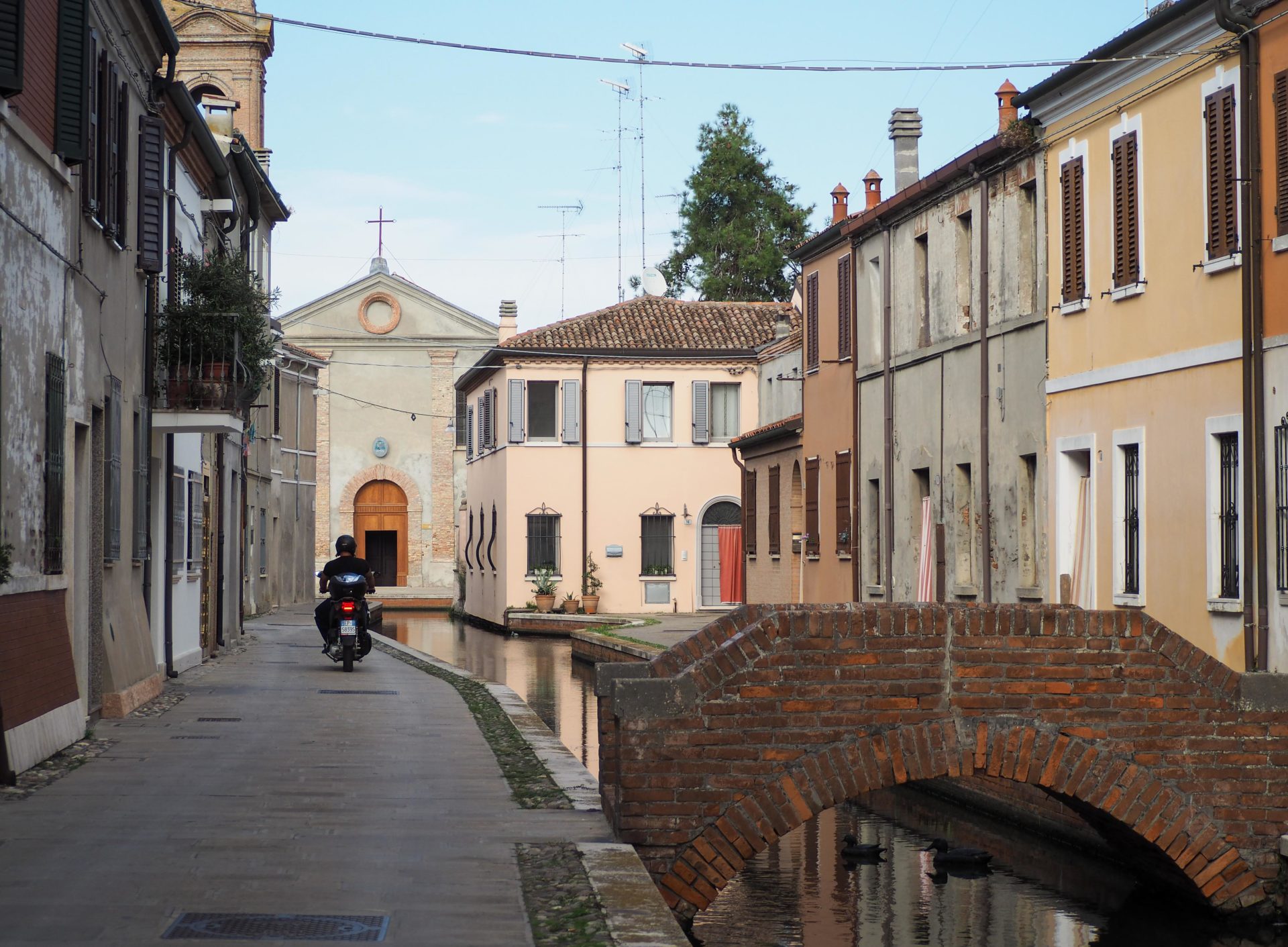 Comacchio - Un voyage nature en Emilie-Romagne, au coeur du Delta du Pô sur la côte Adriatique et du Parc national de la Forêt Casentinesi, Mont Falterona et Campigna dans les Apennins en Italie