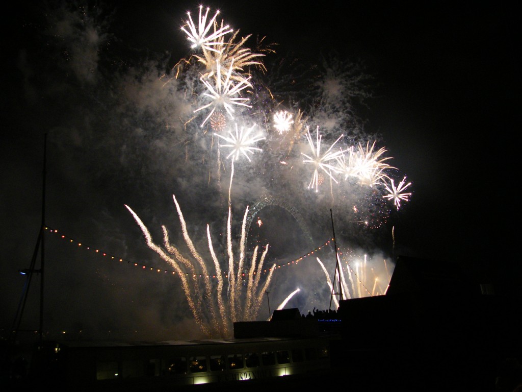 Feu d'artifice Nouvel AN Londres